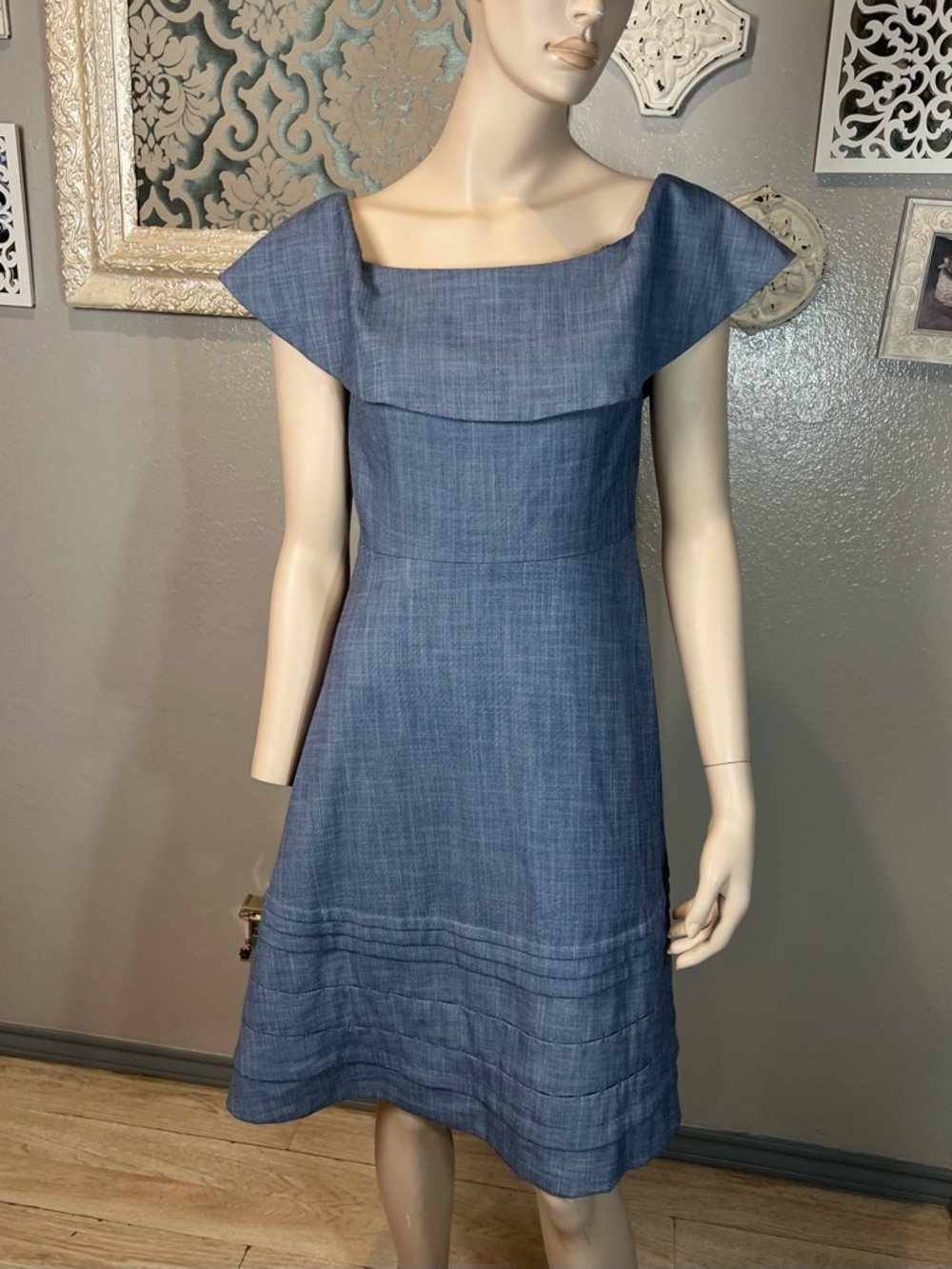 Banana Republic One-Shoulder Chambray Dress in Light Blue - Picture 3 of 13